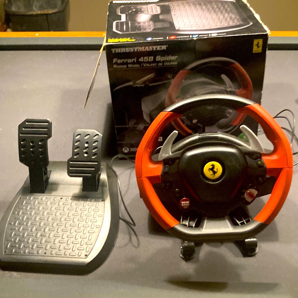Xbox Ferrari wheel